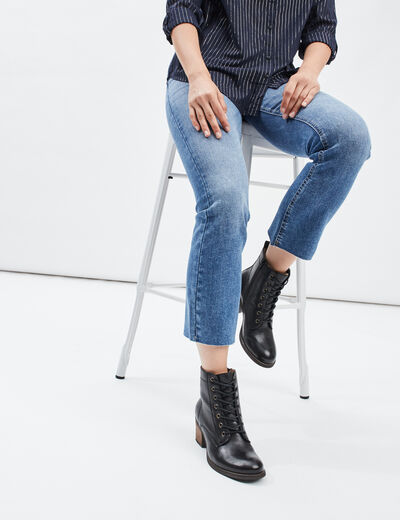 Bottines en cuir &agrave; talons fourr&eacute;es noir femme