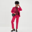 Blouse manches longues à col montant noir femme