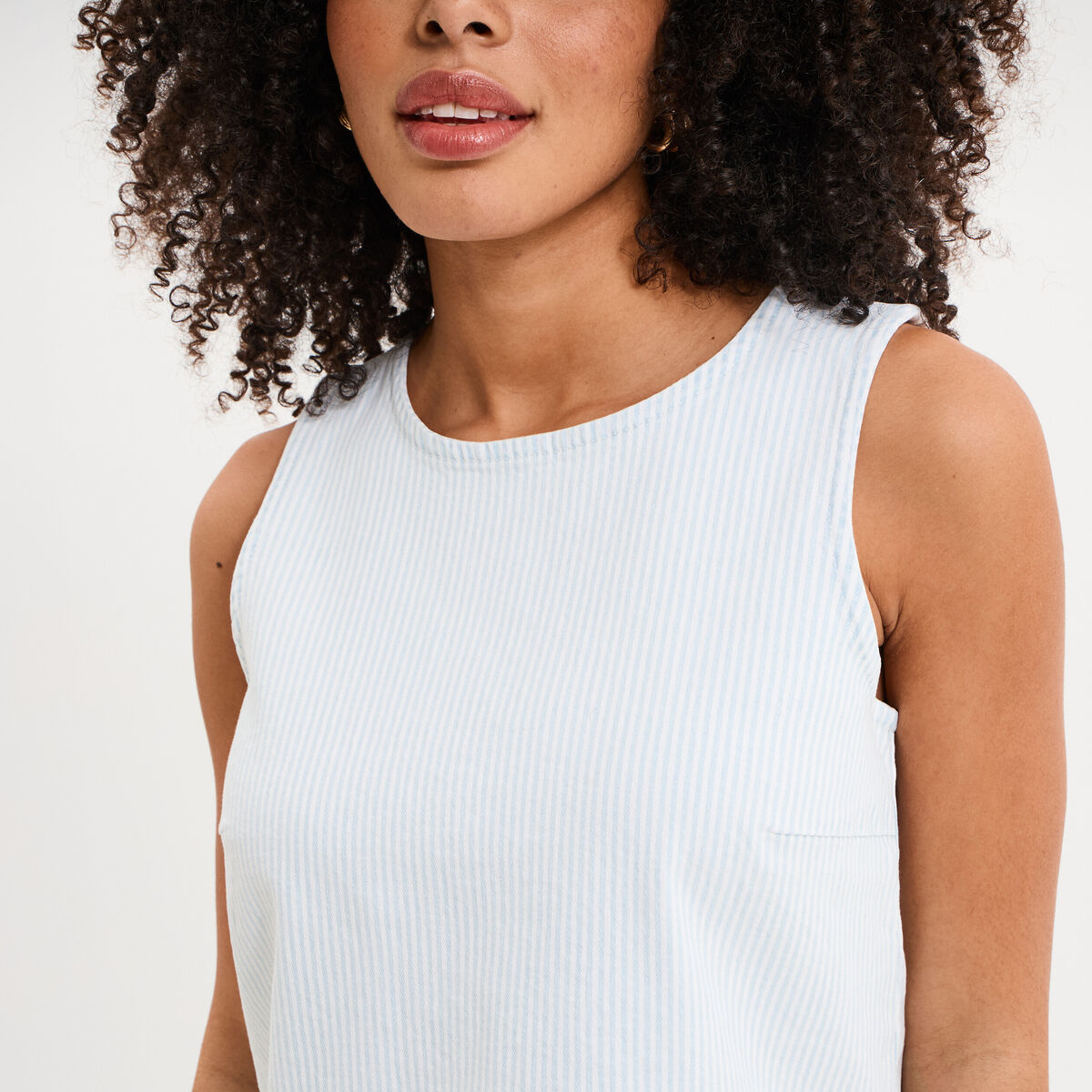 Blouse courte sans manches droite coton blanc femme