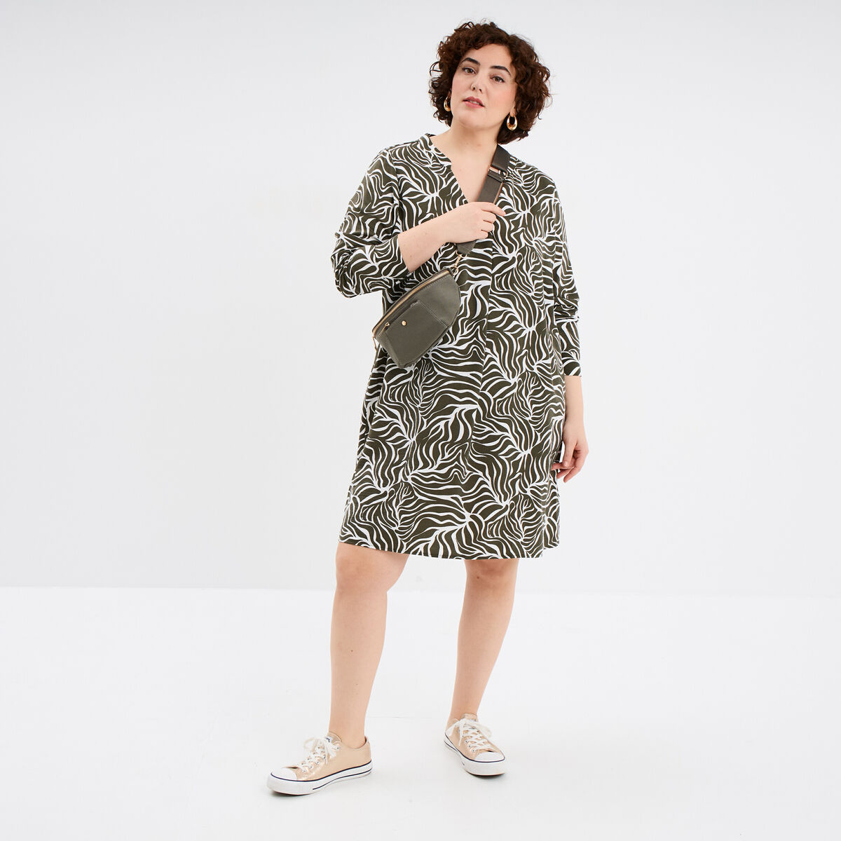 Robe courte ample col en V vert kaki femme grande taille