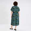 Robe fluide longue col en V vert émeraude femme grande taille