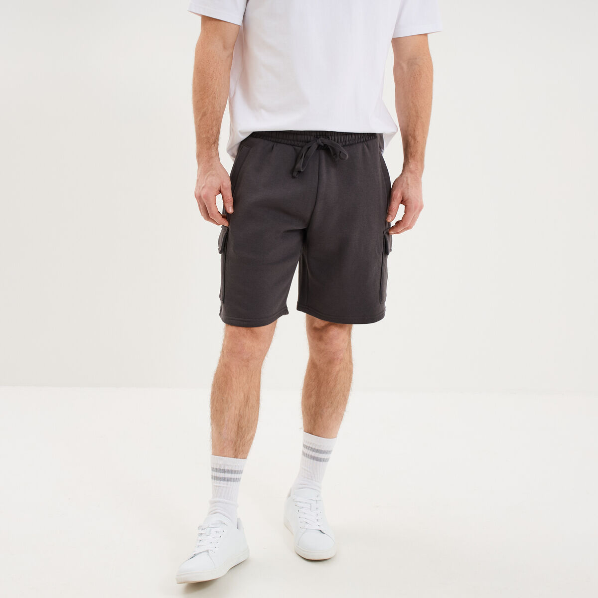 Bermuda cargo molleton taille &eacute;lastiqu&eacute;e gris fonc&eacute; homme