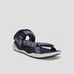 Sandales &agrave; scratchs bleu marine homme