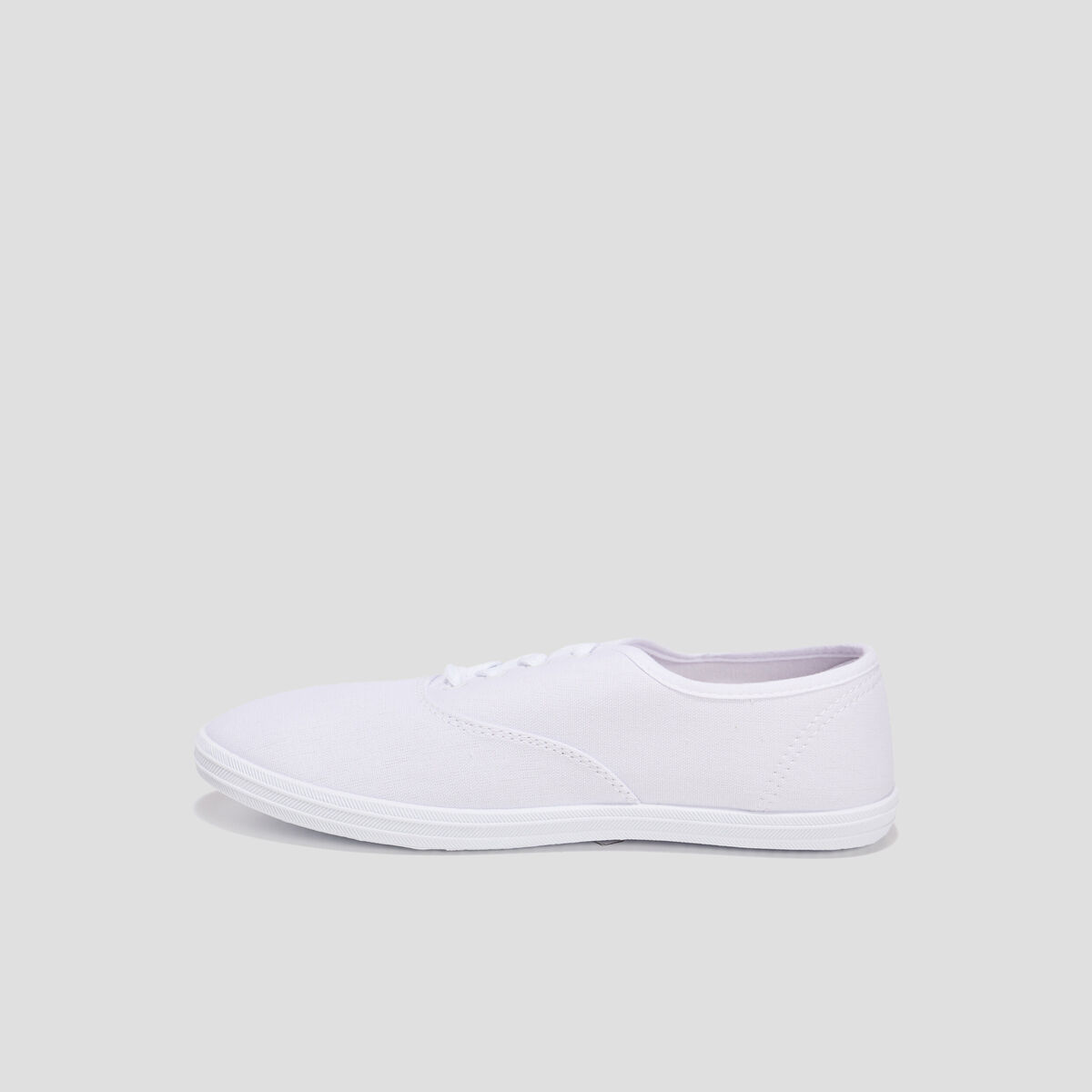 Baskets en toile &agrave; lacets blanc femme