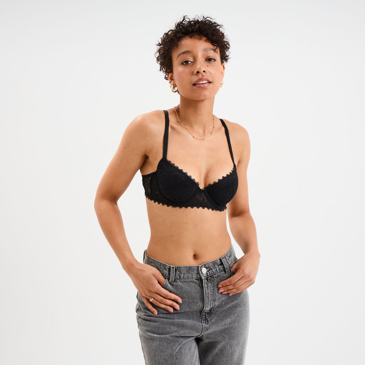 Soutien-gorge corbeille paddé dentelle noir femme