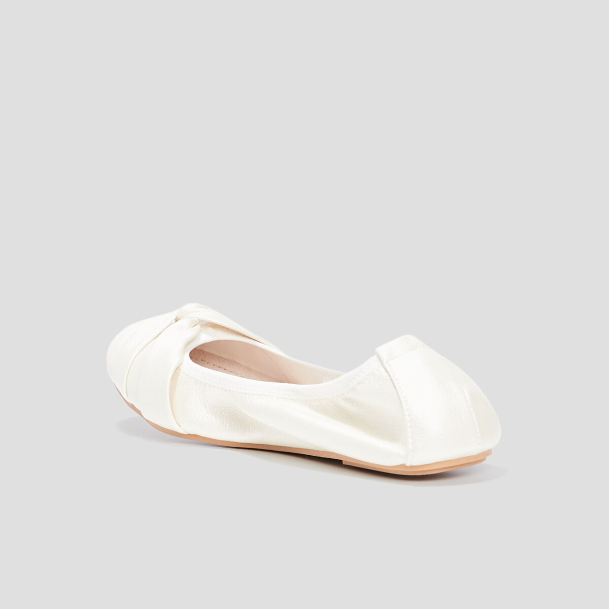 Ballerines effet nou&eacute; blanc femme
