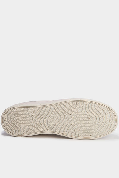 Baskets &agrave; lacets semelle plate gris homme