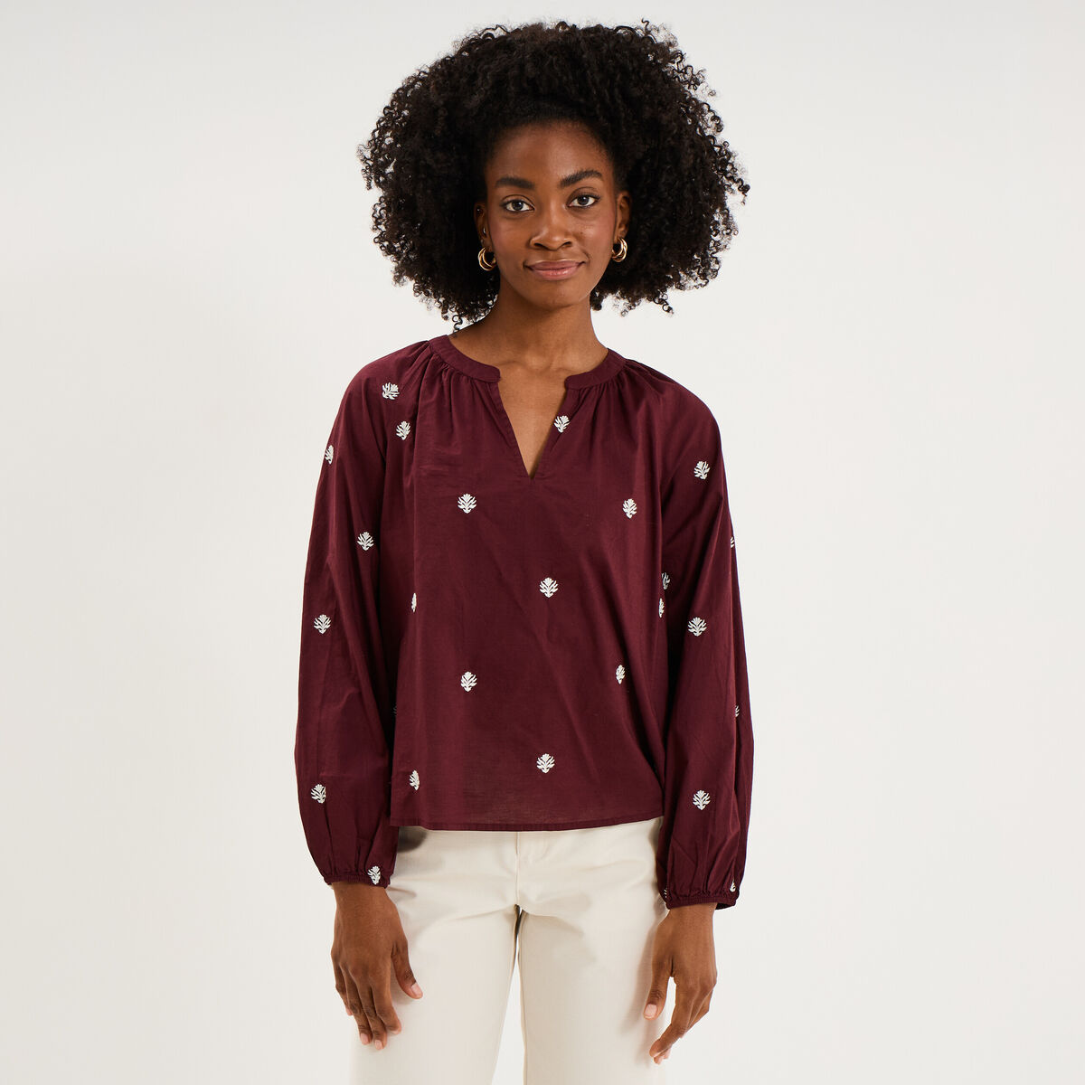 Blouse brod&eacute;e col tunisien coton violet fonc&eacute; femme
