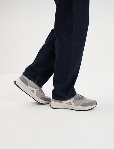 Baskets running de sport &agrave; lacets gris homme