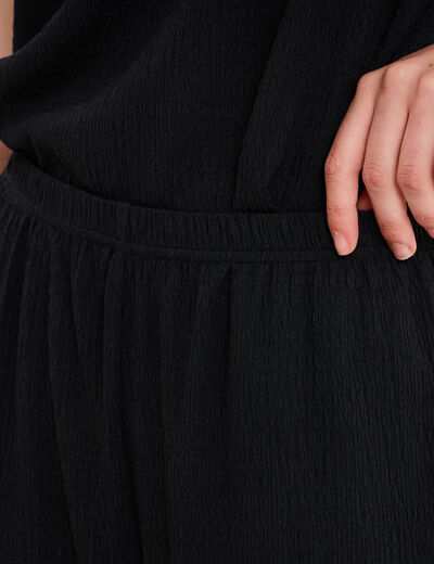 Pantalon effet gaufr&eacute; fluide noir femme