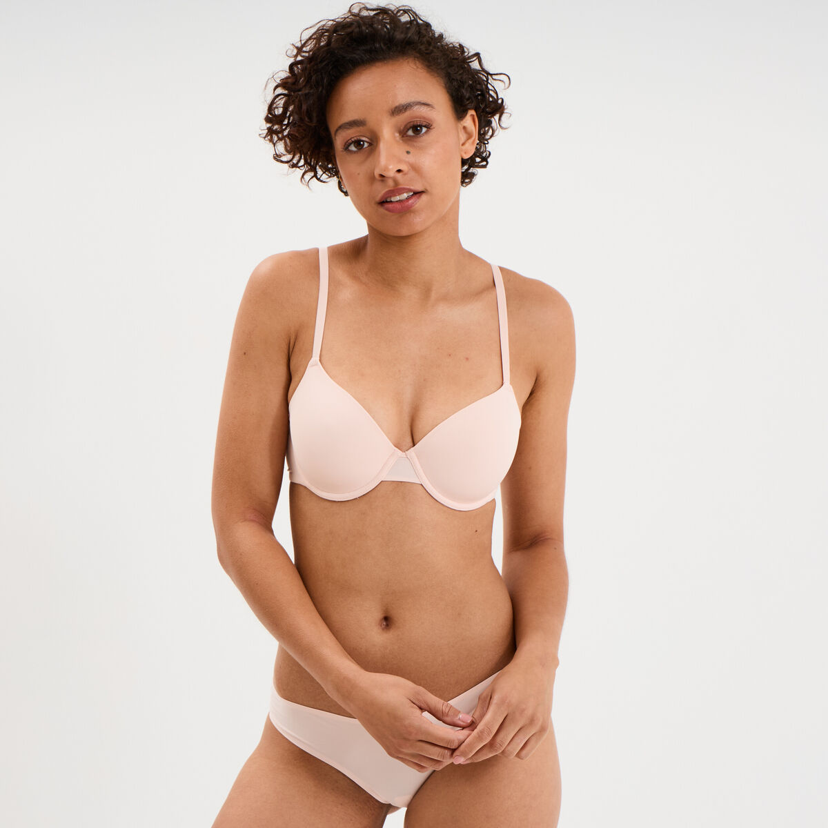 Soutien-gorge corbeille padd&eacute; microfibre rose clair femme