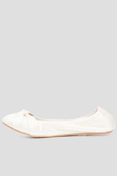 Ballerines effet nou&eacute; blanc femme