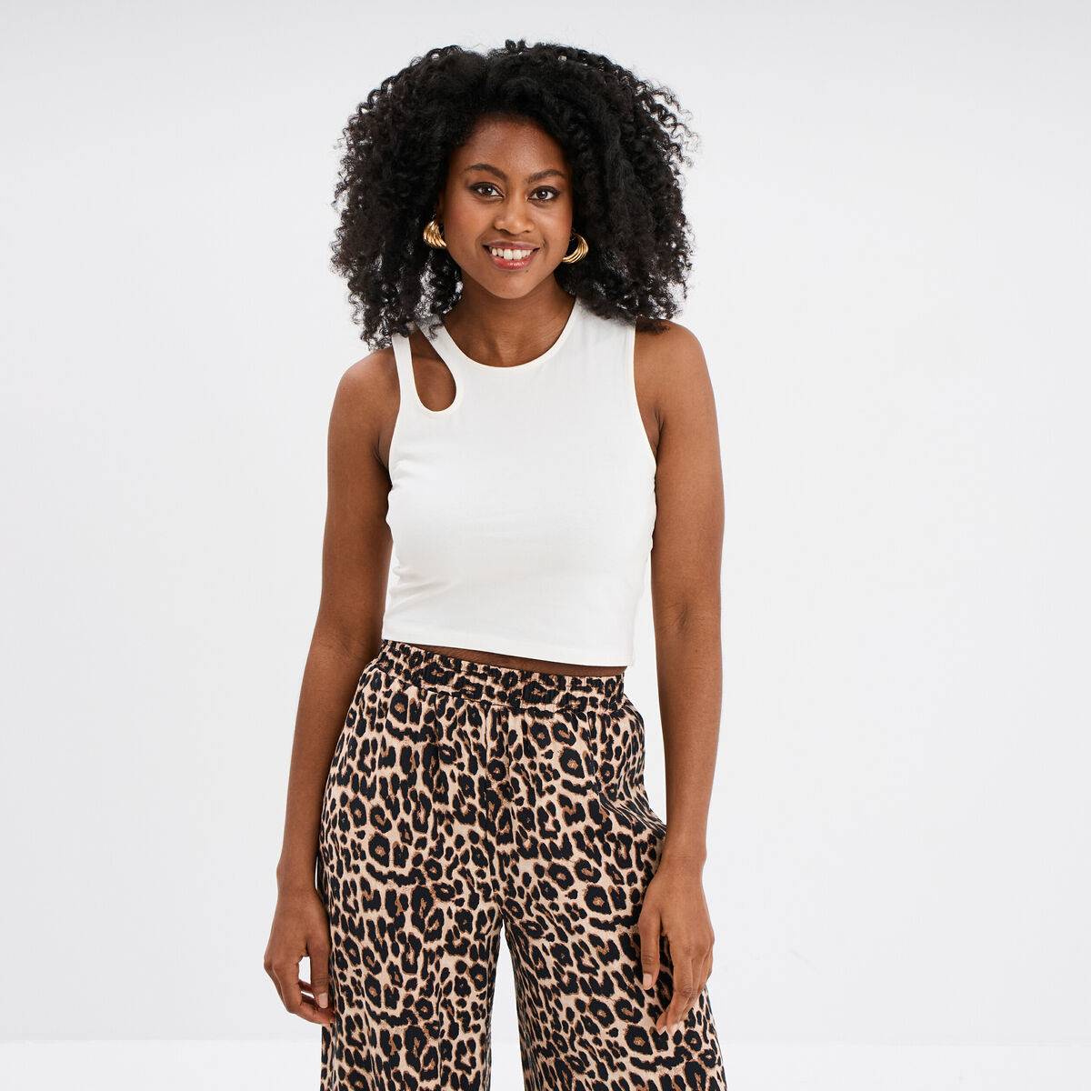 D&eacute;bardeur cropped ouverture &eacute;paule blanc femme