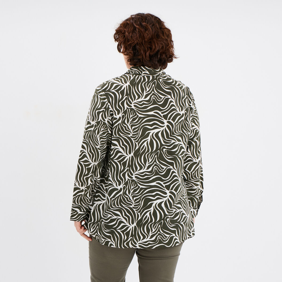 Chemise manches longues vert kaki femme grande taille