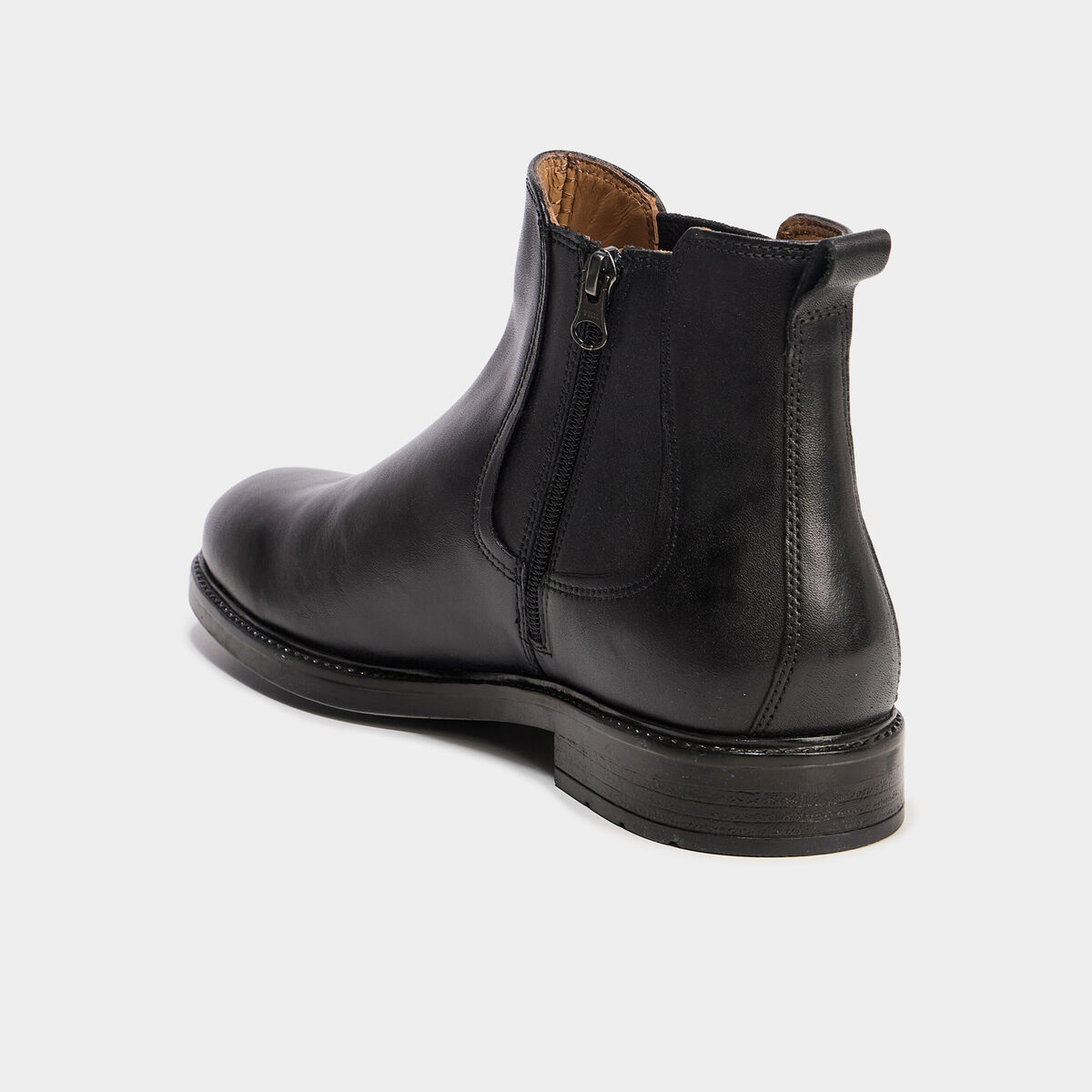 Bottines zipp&eacute;es en cuir noir homme
