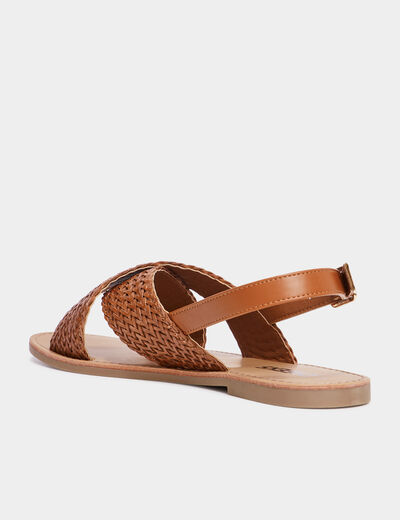 Sandales plates brides tressées croisées marron femme