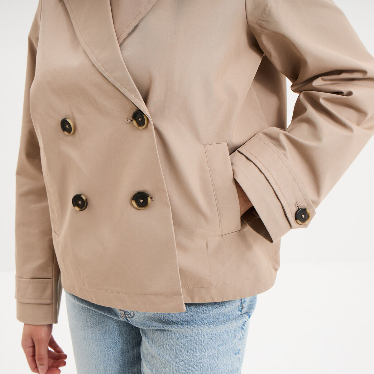 Trench court double boutonnage beige femme