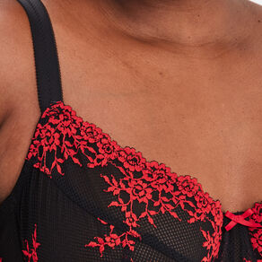 Soutien-gorge corbeille en dentelle rouge femme grande taille