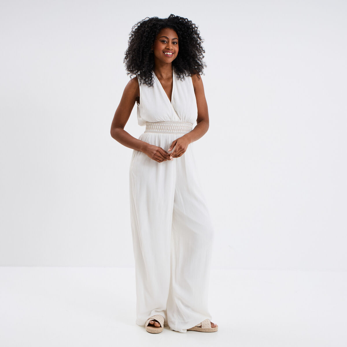 Combinaison pantalon dos en V blanc femme