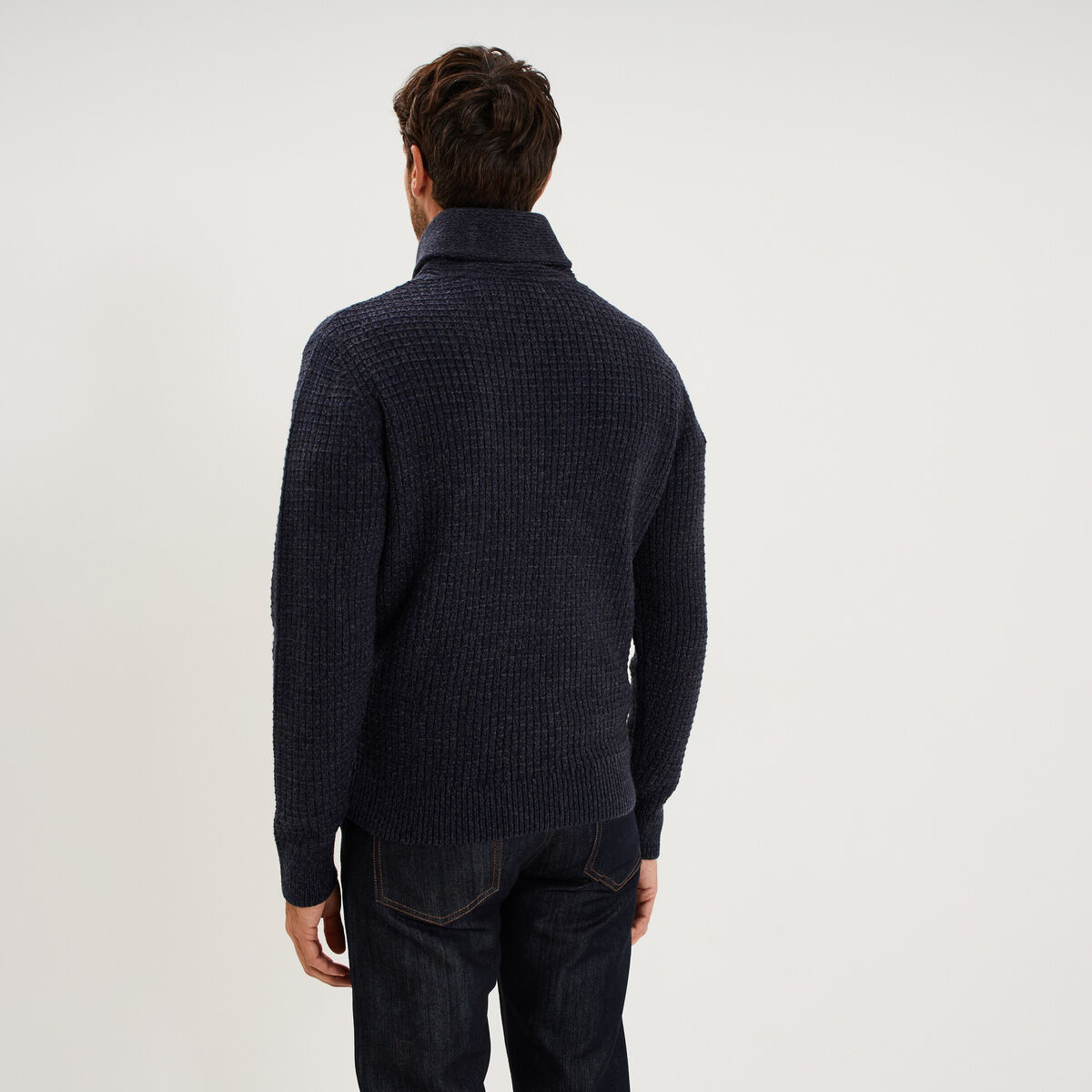 Pull col ch&acirc;le manches longues bleu marine homme
