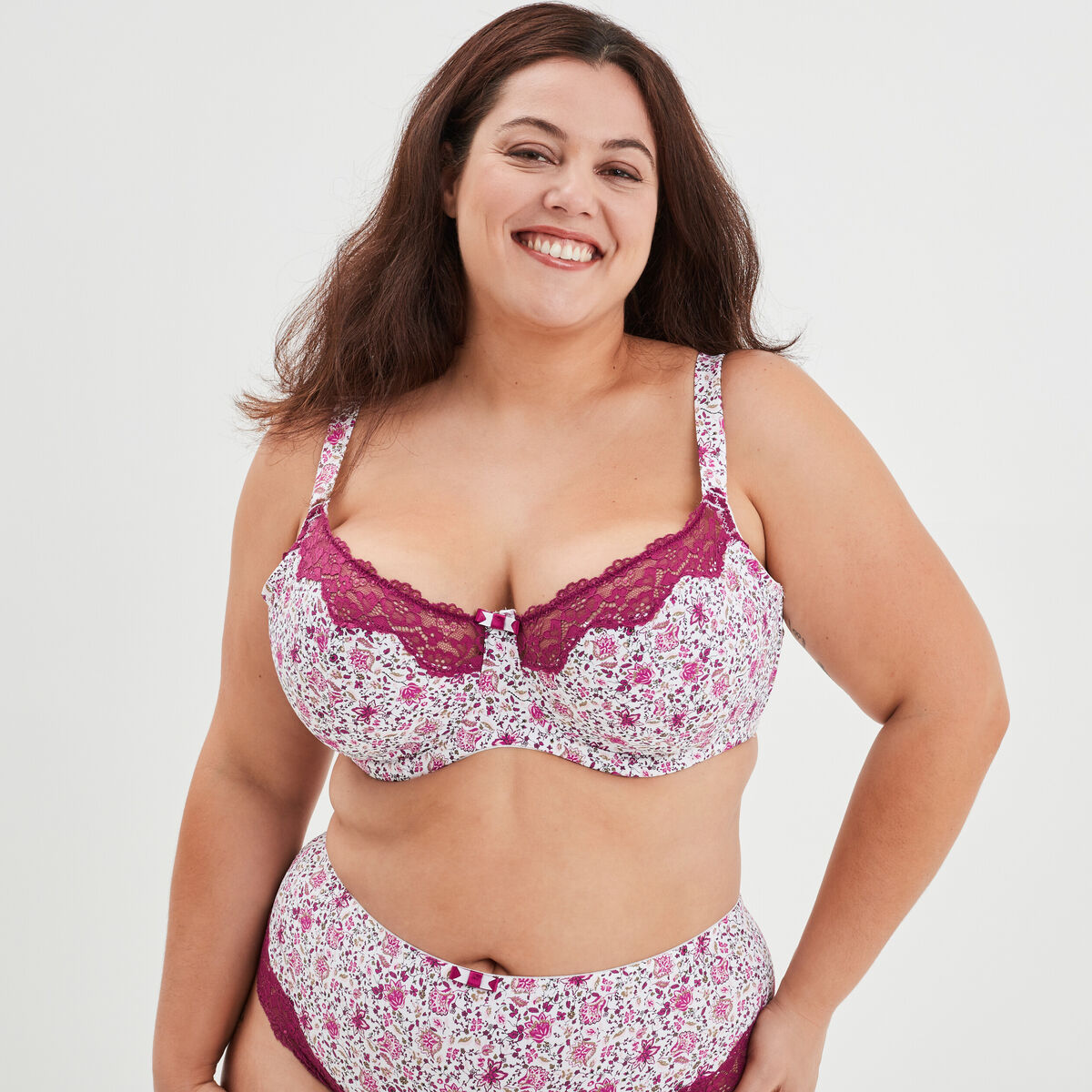 Soutien-gorge corbeille microfibre beige femme grande taille