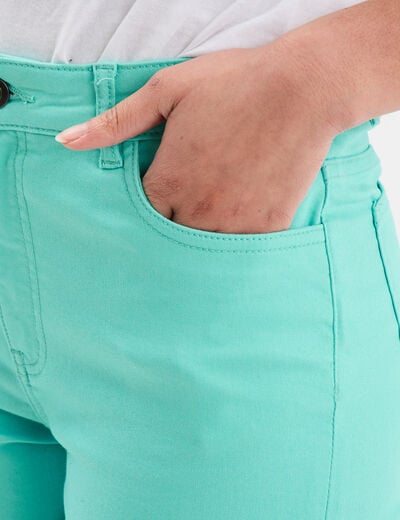 Short en jean slim bleu turquoise femme