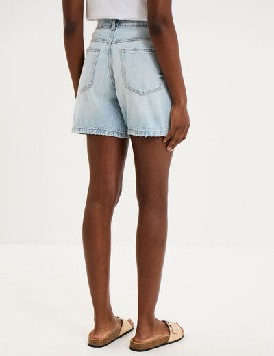 Short en jean d&eacute;chir&eacute; coton denim bleach femme