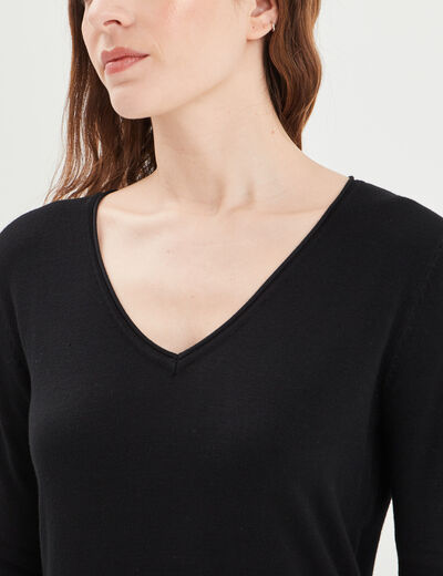 Pull ajusté avec col en V noir femme