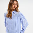 Chemise brod&eacute;e manches longues bleu ciel femme