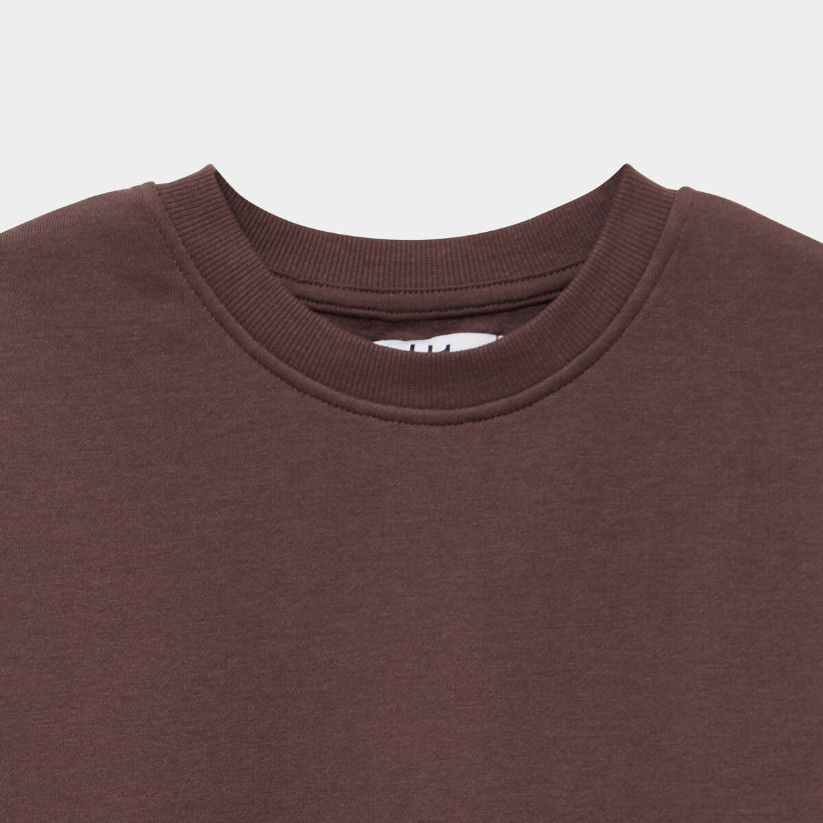 Sweat oversize manches longues col rond marron fonc&eacute; gar&ccedil;on