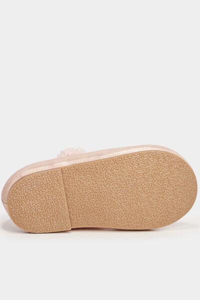 Ballerines &agrave; froufrous rose b&eacute;b&eacute; fille