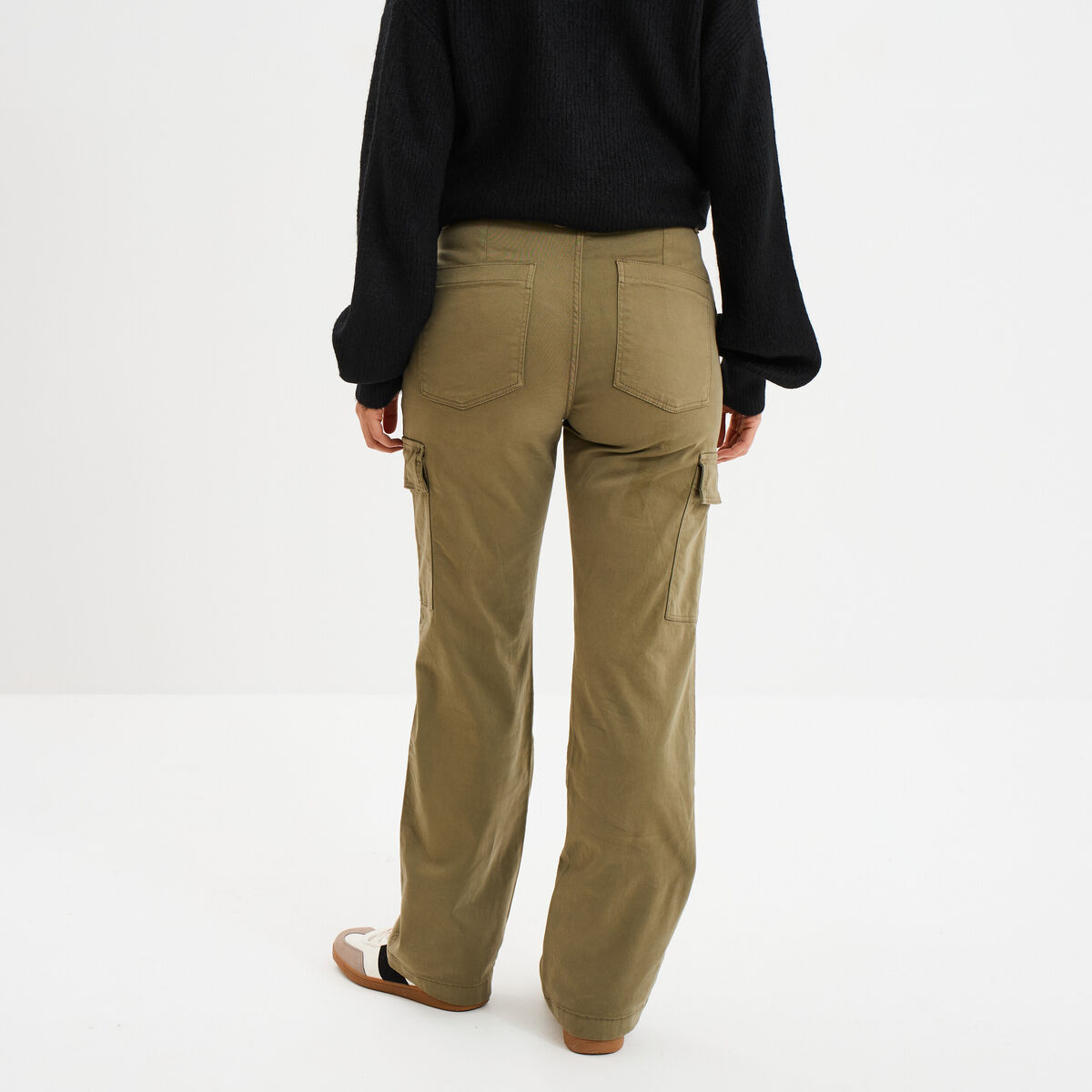 Pantalon cargo droit vert kaki femme