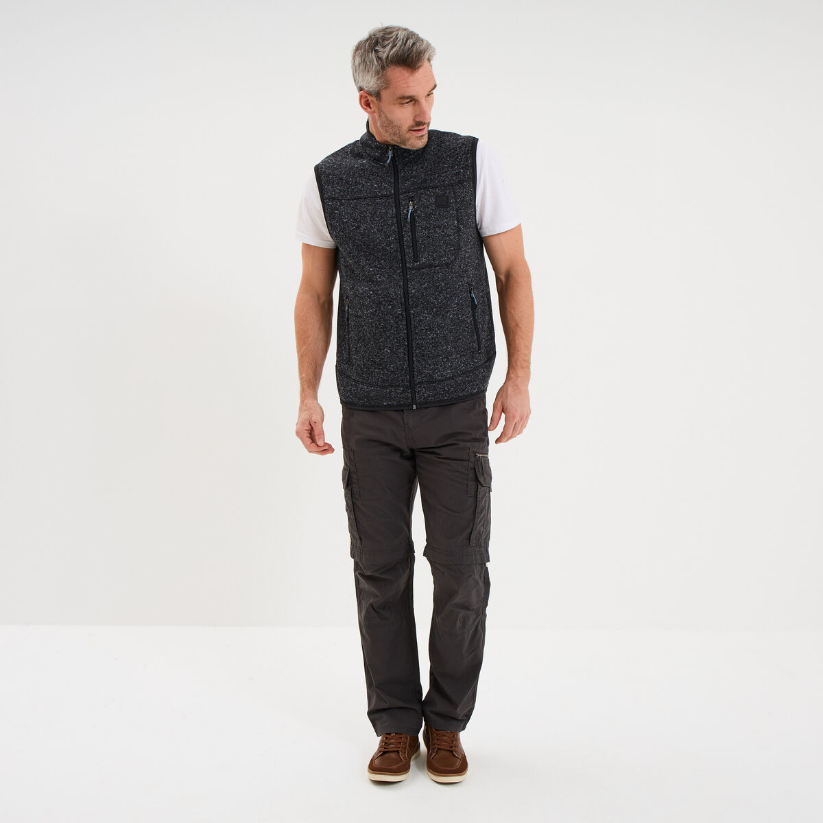 Gilet sans manches col montant gris fonc&eacute; homme