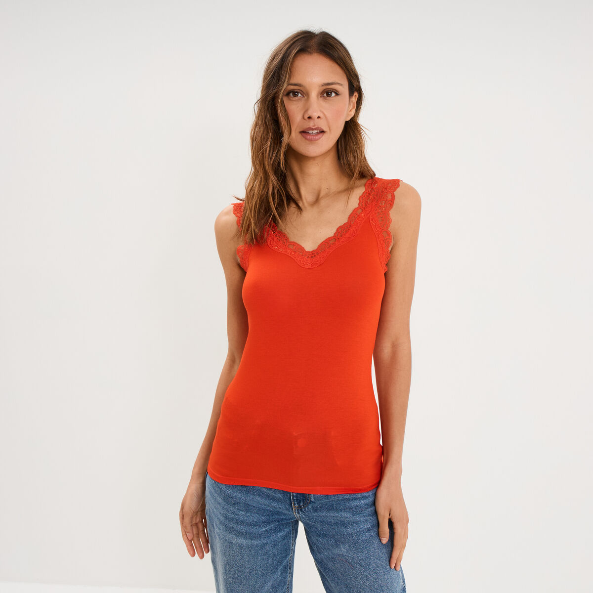 D&eacute;bardeur ajust&eacute; avec dentelle col V orange femme