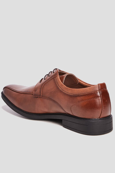 Derbies &agrave; lacets &agrave; bout carr&eacute; marron homme