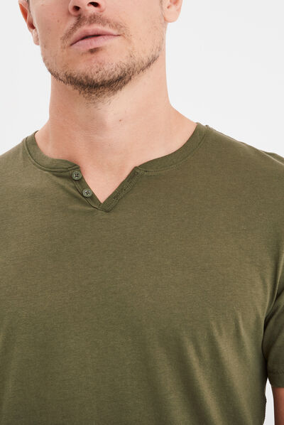 T-shirt manches courtes col tunisien vert kaki homme