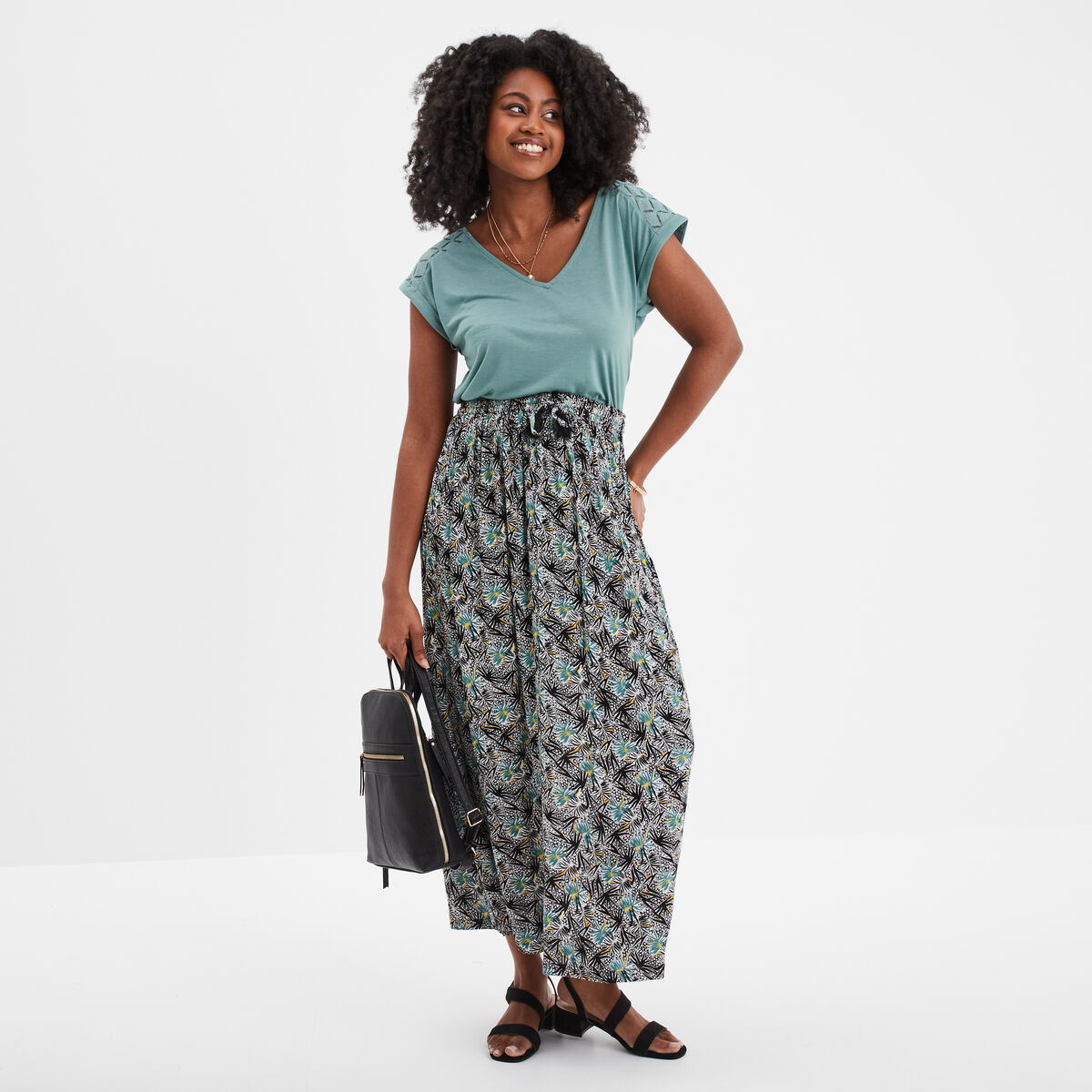 T-shirt col en V ajour&eacute; &eacute;paules et dos bleu gris femme