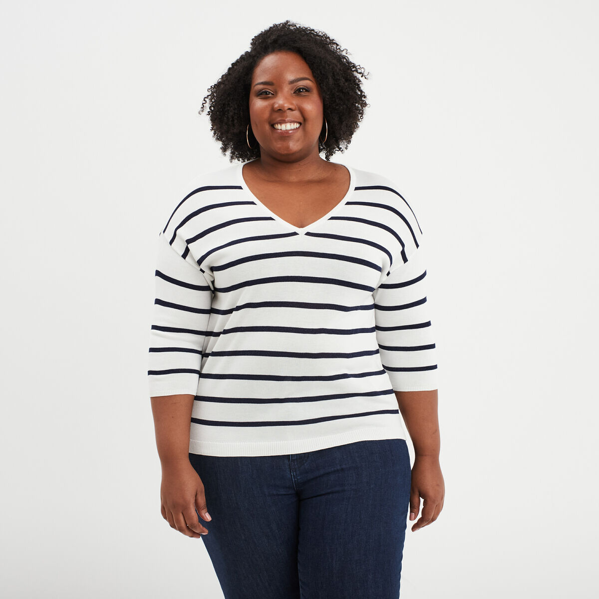 Pull col en V manches 3/4 ecru femme grande taille