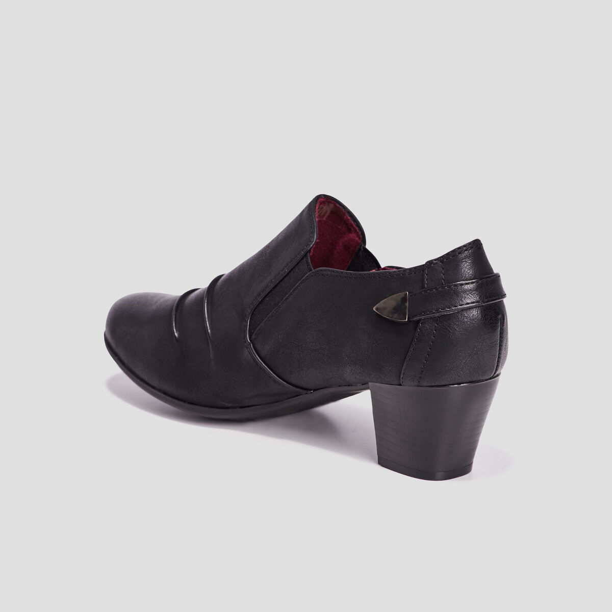 Low-boots confort &agrave; talons pied large noir femme