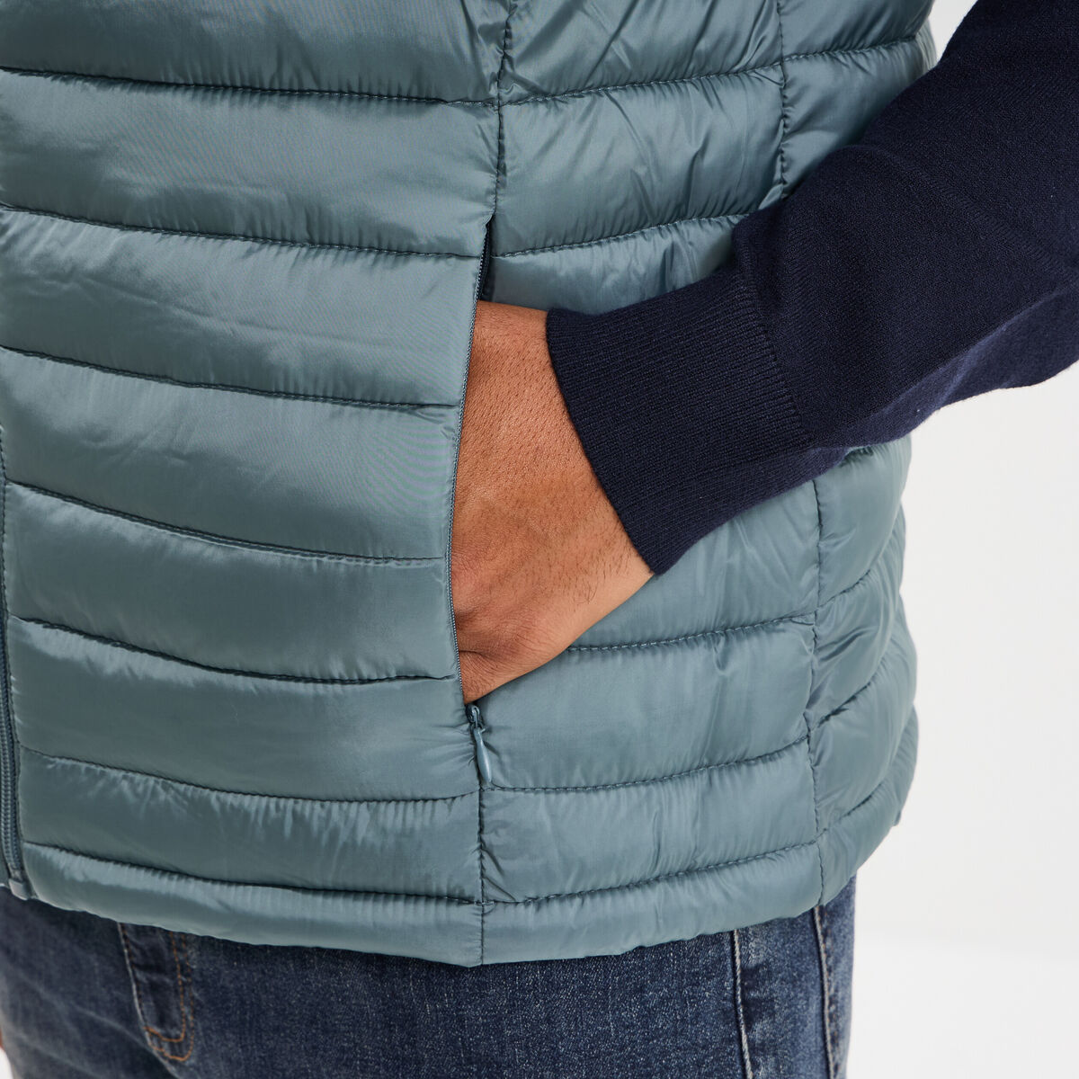 Doudoune sans manches l&eacute;g&egrave;re d&eacute;perlante vert canard homme