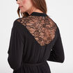 Peignoir fluide dentelle et ceinture noir femme