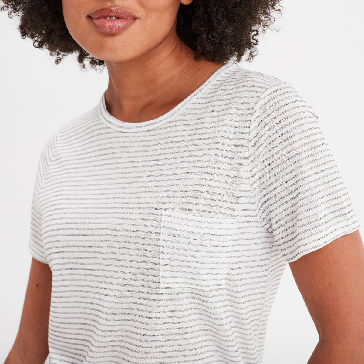 T-shirt col rond 1 poche manches courtes ecru femme