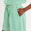 Short large taille &eacute;lastiqu&eacute;e vert femme