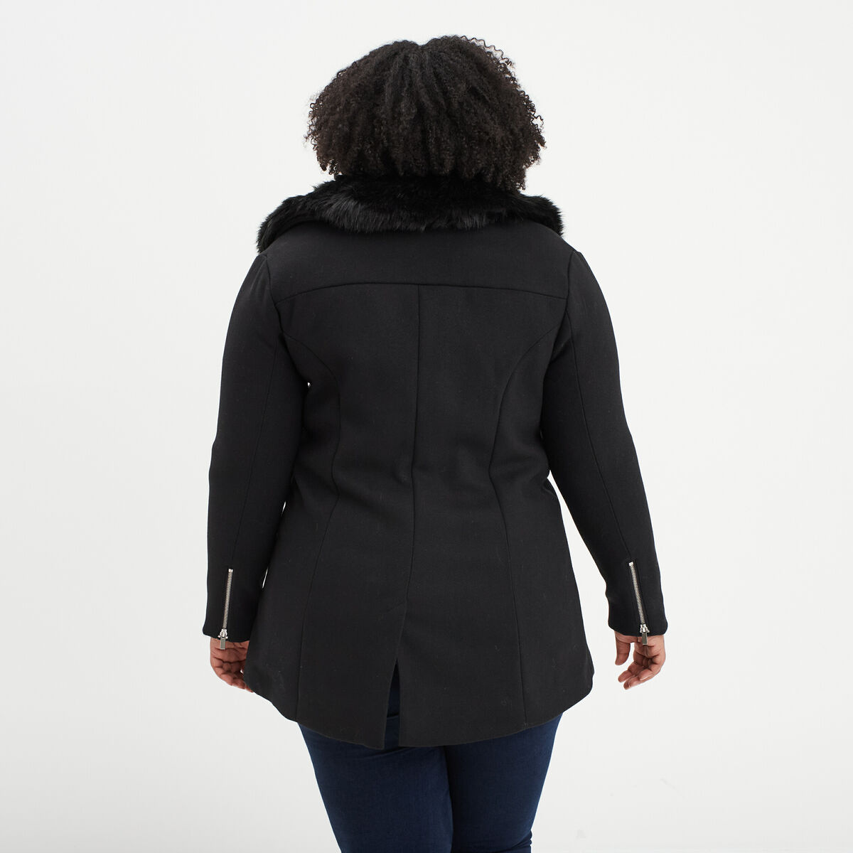 Manteau mi-long col imitation fourrure noir femme grande taille