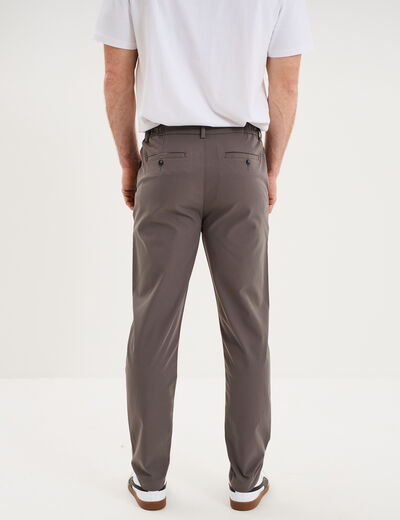 Pantalon chino droit extensible gris fonc&eacute; homme