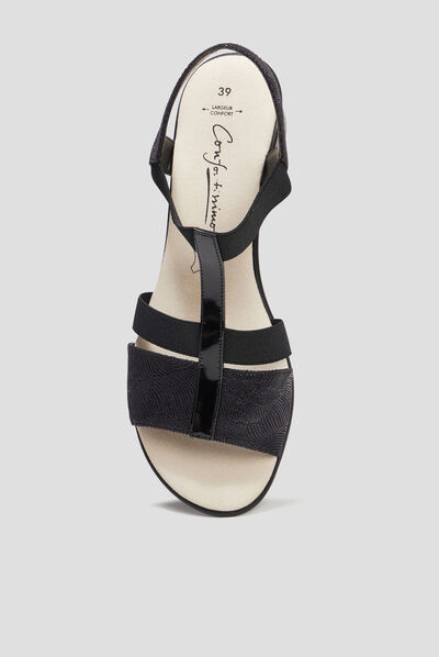 Sandales à talons pied large noir femme