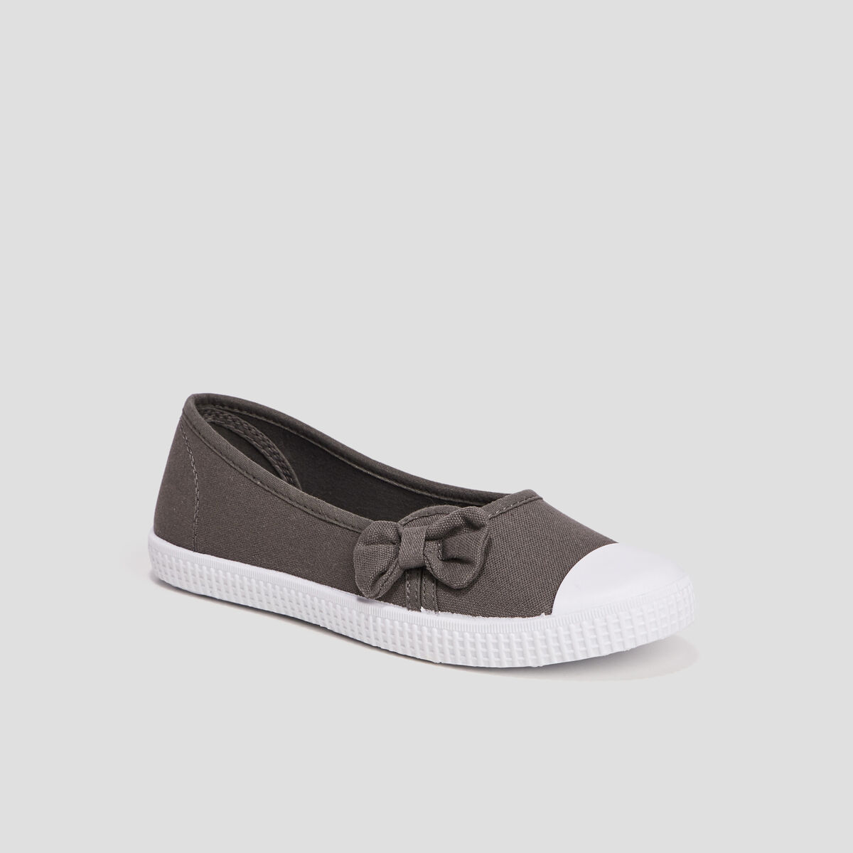 Ballerines en toile avec noeuds taupe femme