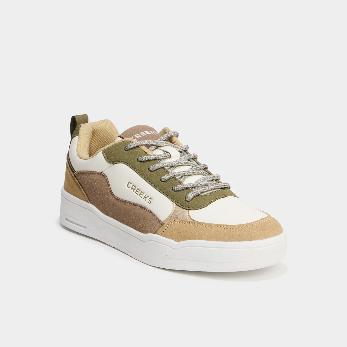 Baskets &agrave; lacets vert kaki femme