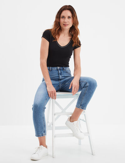T-shirt col V ajusté manches courtes noir femme