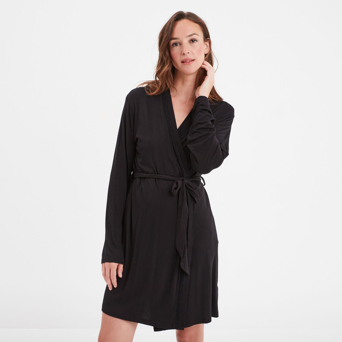 Peignoir fluide dentelle et ceinture noir femme